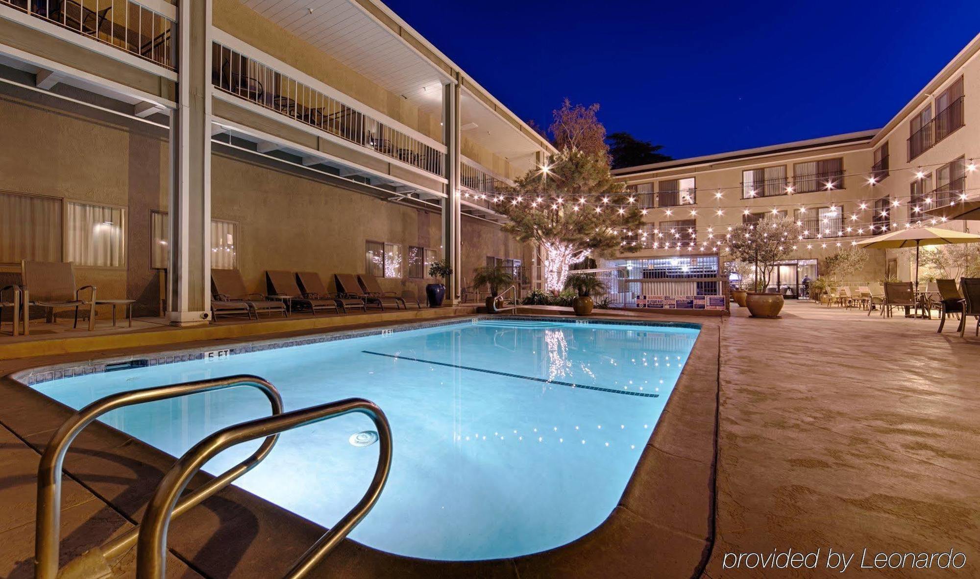 Hilton Garden Inn Davis Downtown Exterior foto